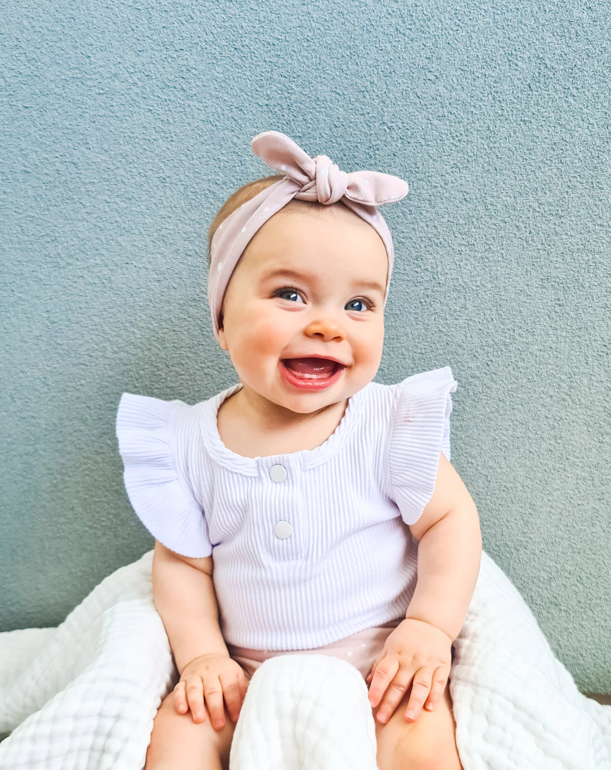 Snooky Bear - Frilly Short Sleeve Bodysuit | White