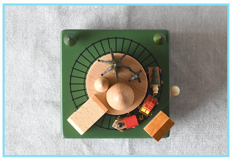 Timber Tinkers - Christmas Music Box – Christmas Train