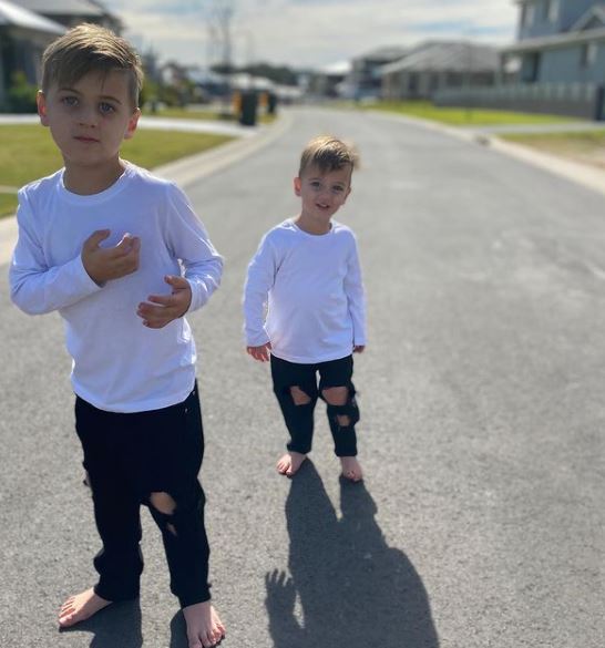 MLW By Design - Ripped Jeans | Black