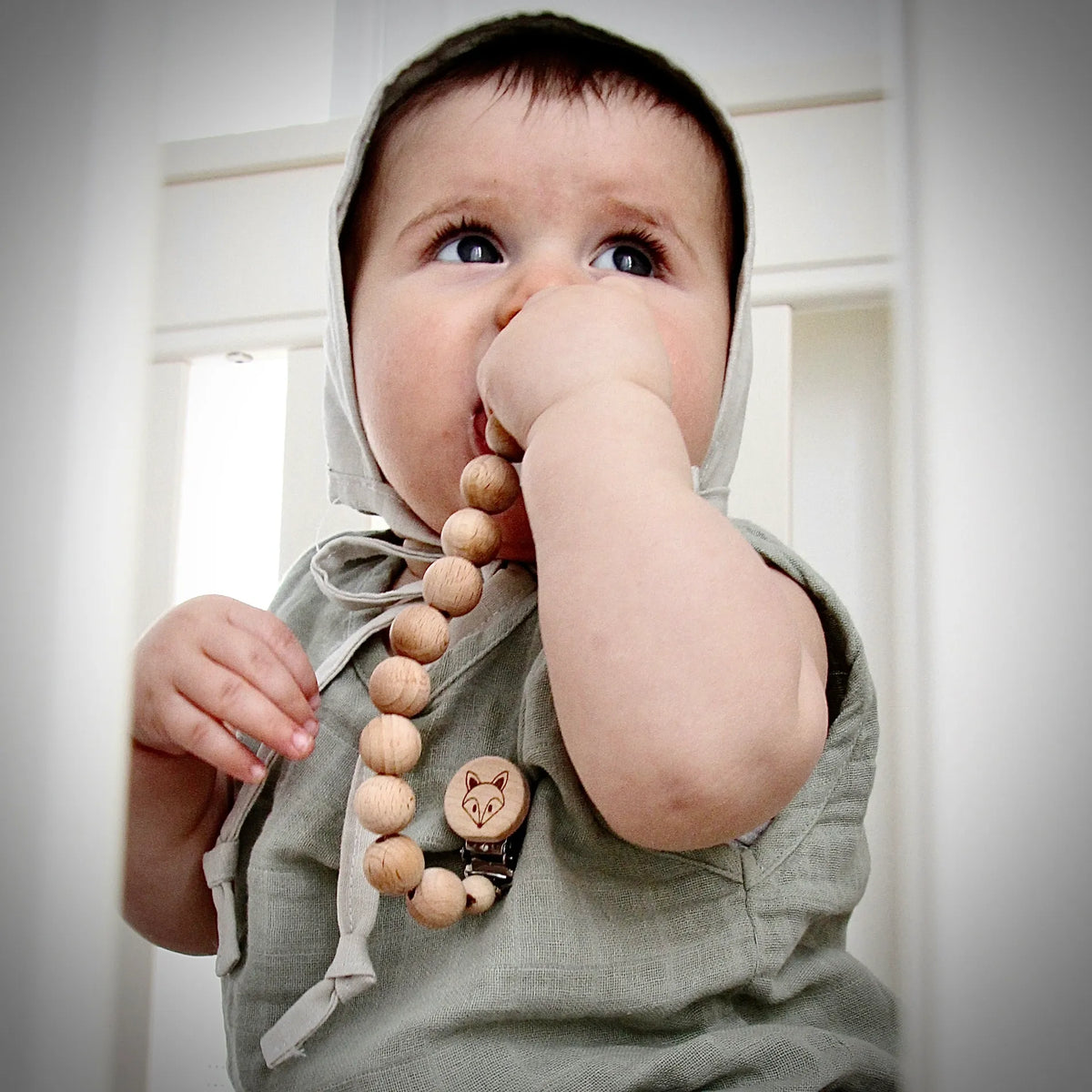 Our Little Helpers - Chunky Natural Beaded Dummy Chain