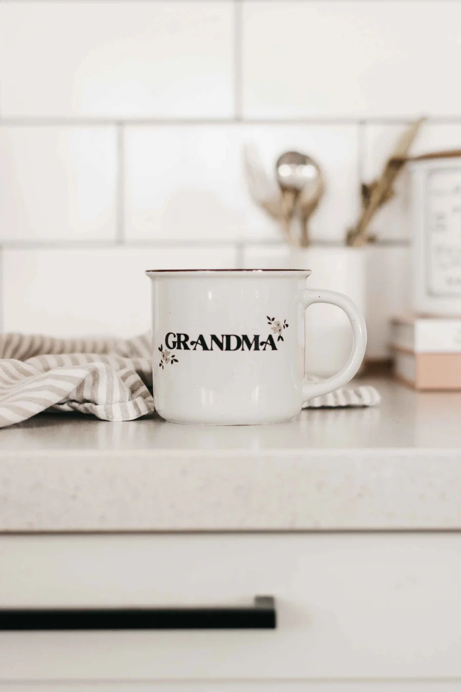 Bencer & Hazelnut - Grandma Mug