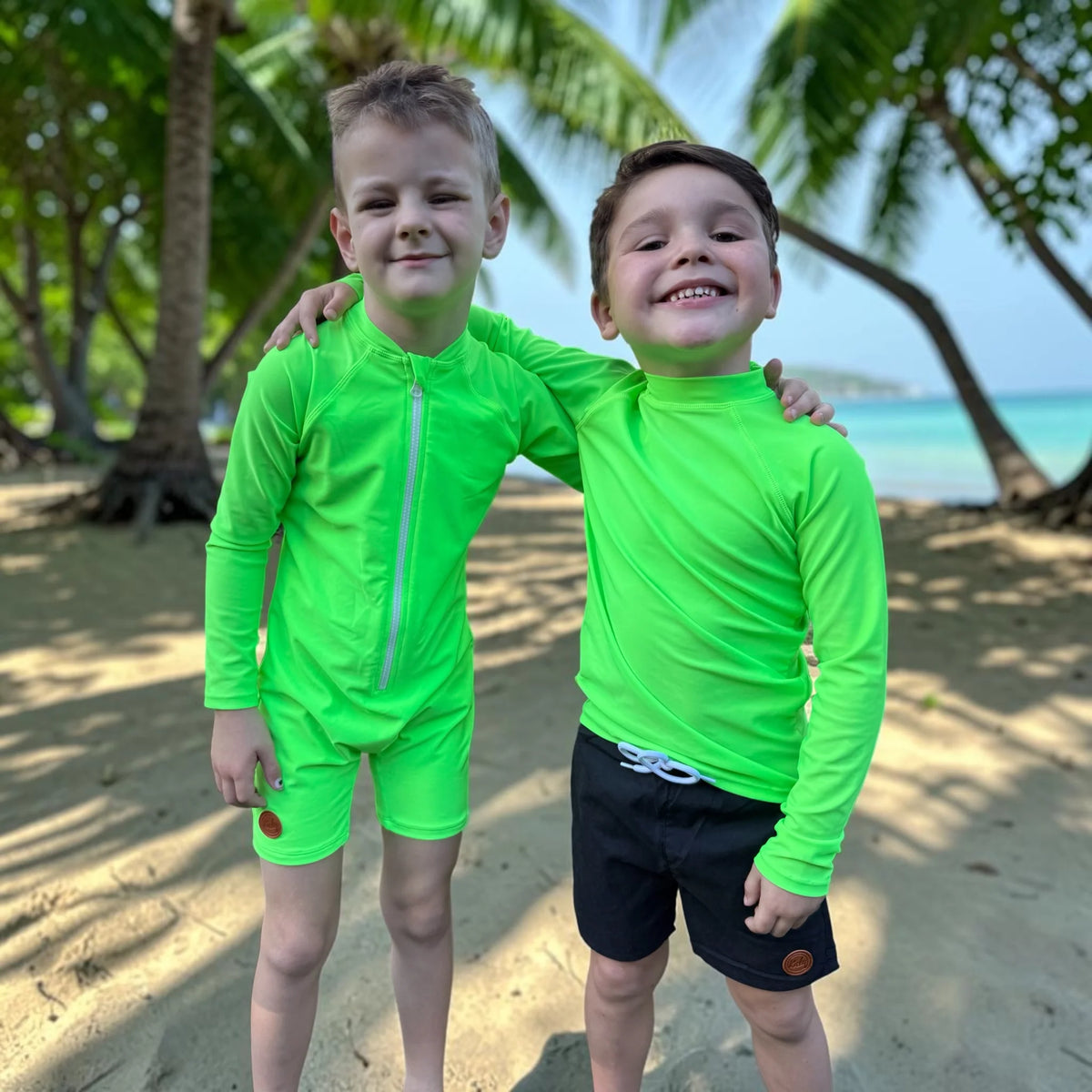 Kicky Swim - Rashguard Top | Laser Green
