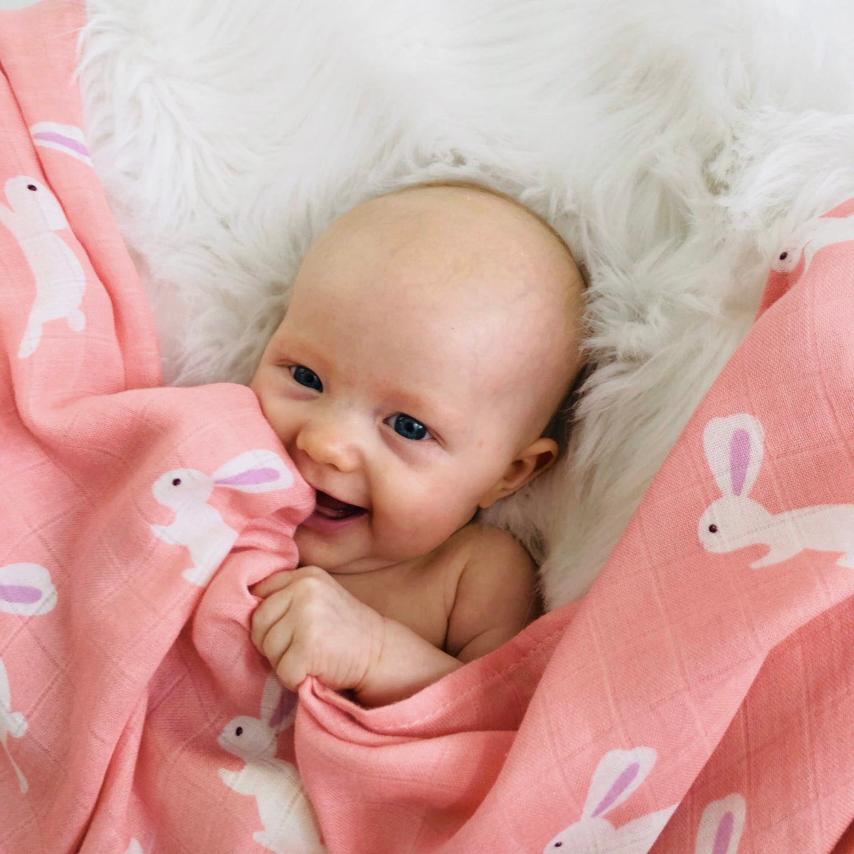 Tinker Tot Baby - Bamboo Cotton Swaddle – Rabbit