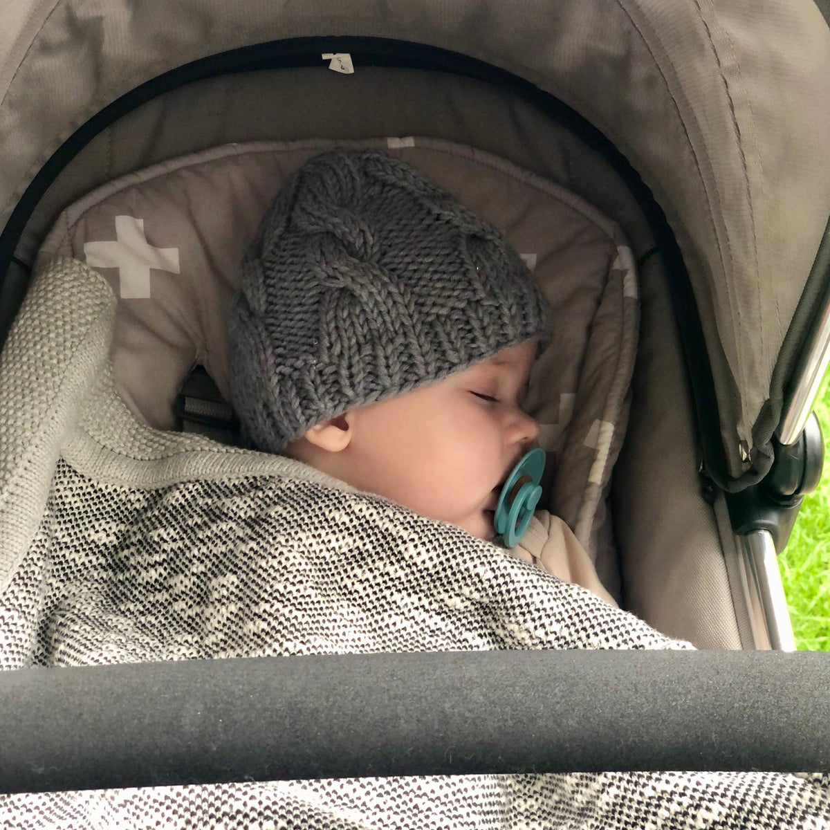 Tinker Tot Baby - Handmade Crochet Beanie – Classic Grey-Twist Gumnut