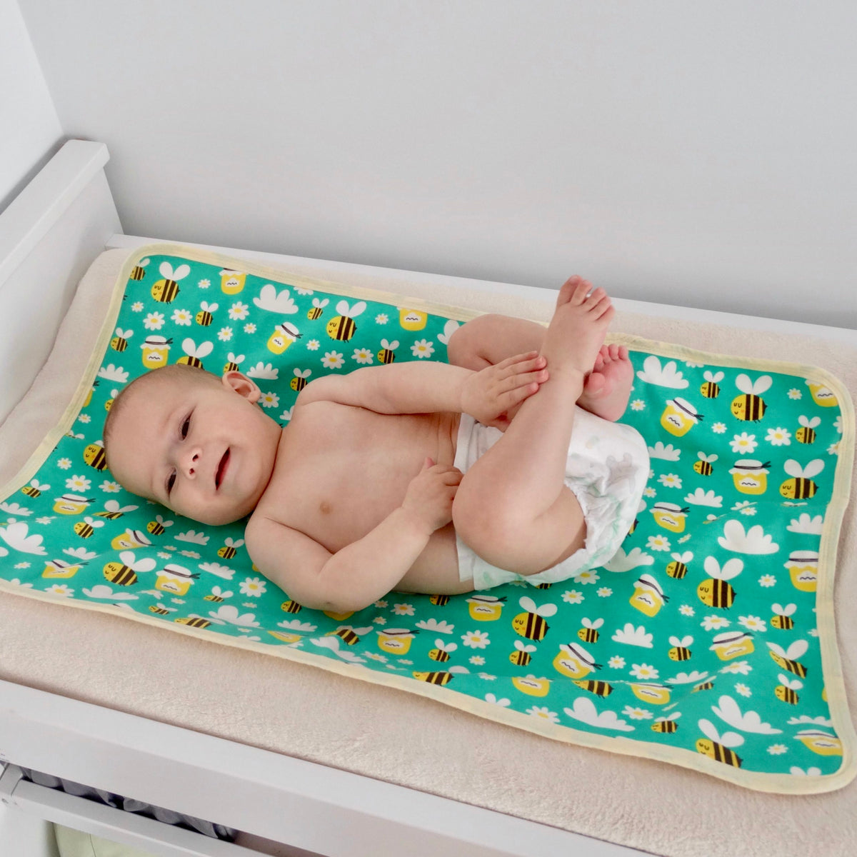 Tinker Tot Baby - Baby Change Mat – Bumble Bees and Honey Pots