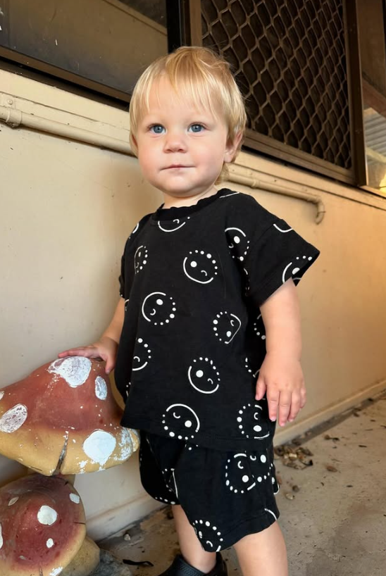 Wink Face Black Short Set