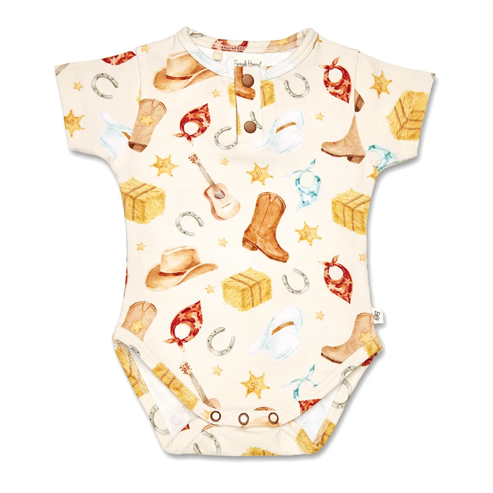 Snuggle Hunny Kids - Short Sleeve Organic Bodysuit | Cowboys