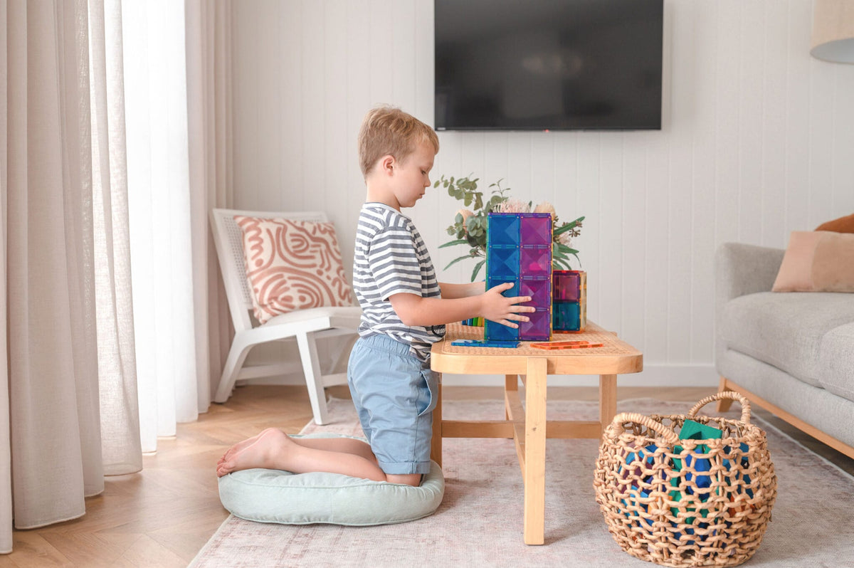 Connetix Tiles - 18 Piece Rainbow Rectangle Pack