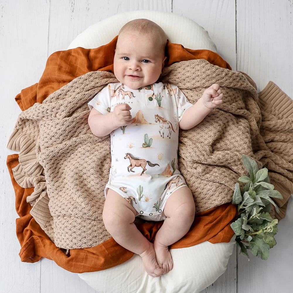 Snuggle Hunny Kids - Short Sleeve Organic Bodysuit | Wild Horses