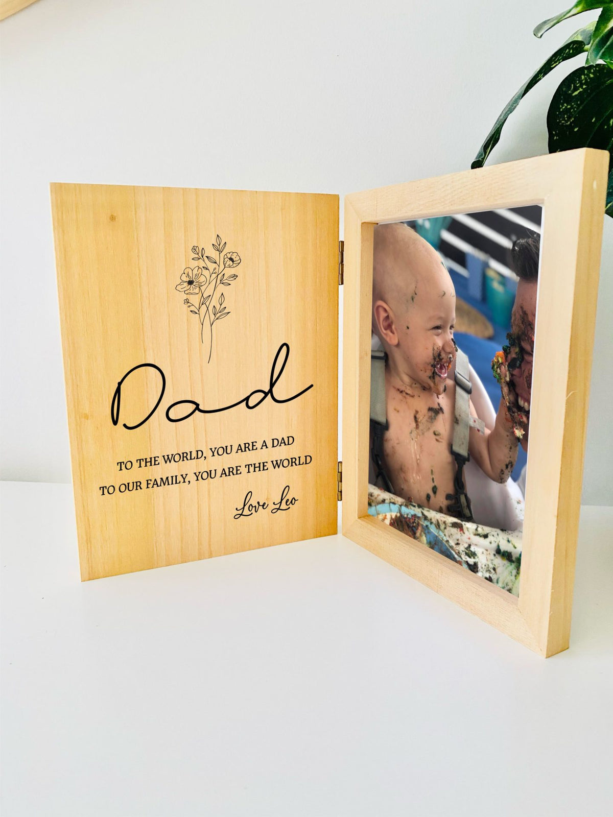 Timber Tinkers - Personalised Father's Day Photo Frame | Floral Dad