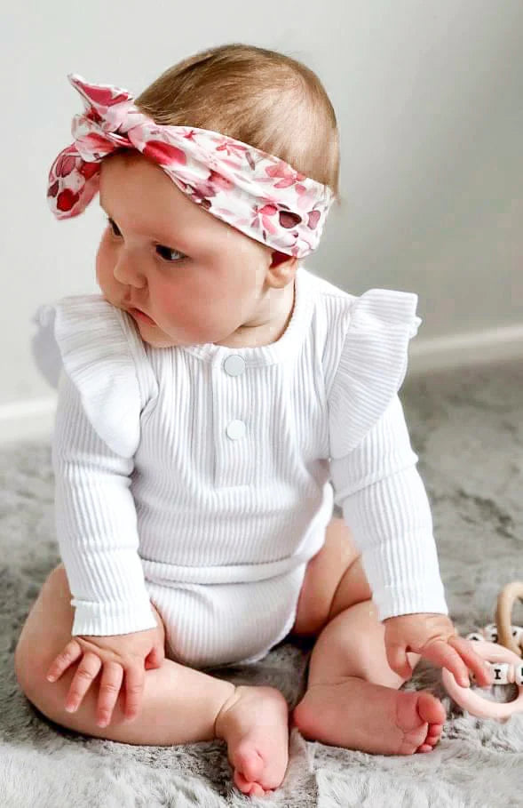 Snooky Bear Frilly Long Sleeve Bodysuit White – My Little Wardrobe