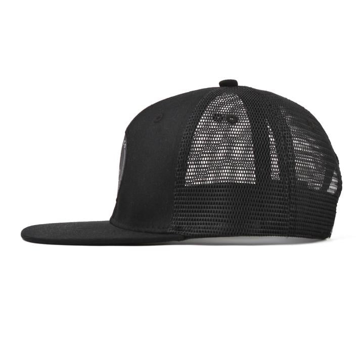 Cubs & Co - BLACK TRUCKER CAP